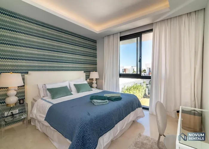 빌라 Extravagant 5-bdrm - Heated Pool & Gym *